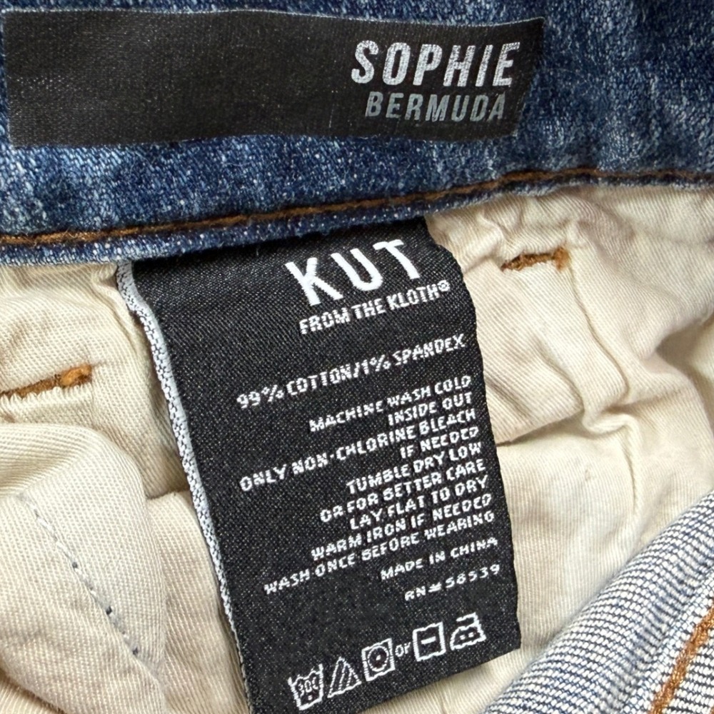 KUT From The Kloth Sophie Bermuda Distressed Denim Shorts Women's Size 16 Jorts - Picture 10 of 12